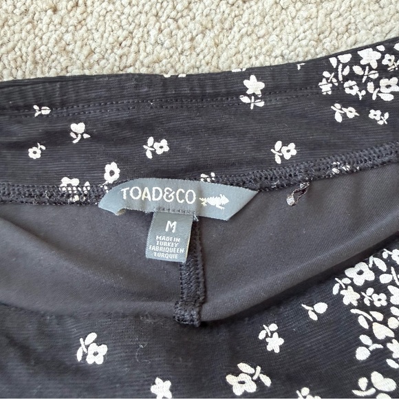 Toad&Co Floral Skort - Picture 4 of 6